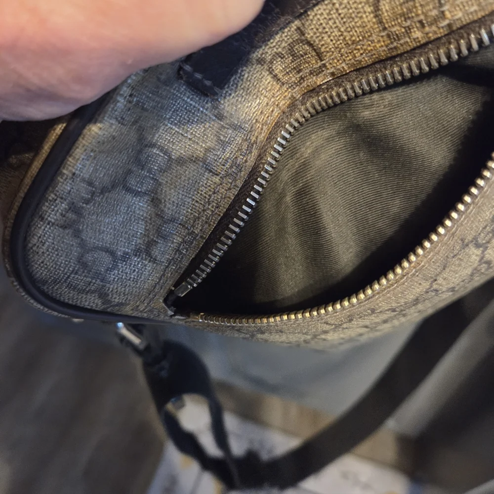 Gucci Vintage Crossbody Bag - Brown Italy Made - Picture 11 of 15